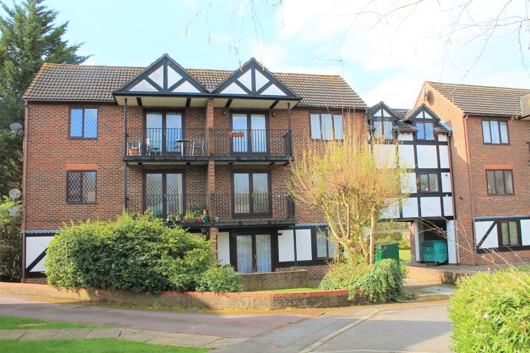 1Bedroom Flat To Rent Northwood HA6 VeeZed Residential