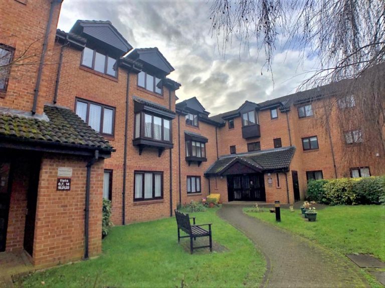 1Bedroom Apartment For Sale Northwood Hills HA6 VeeZed Residential