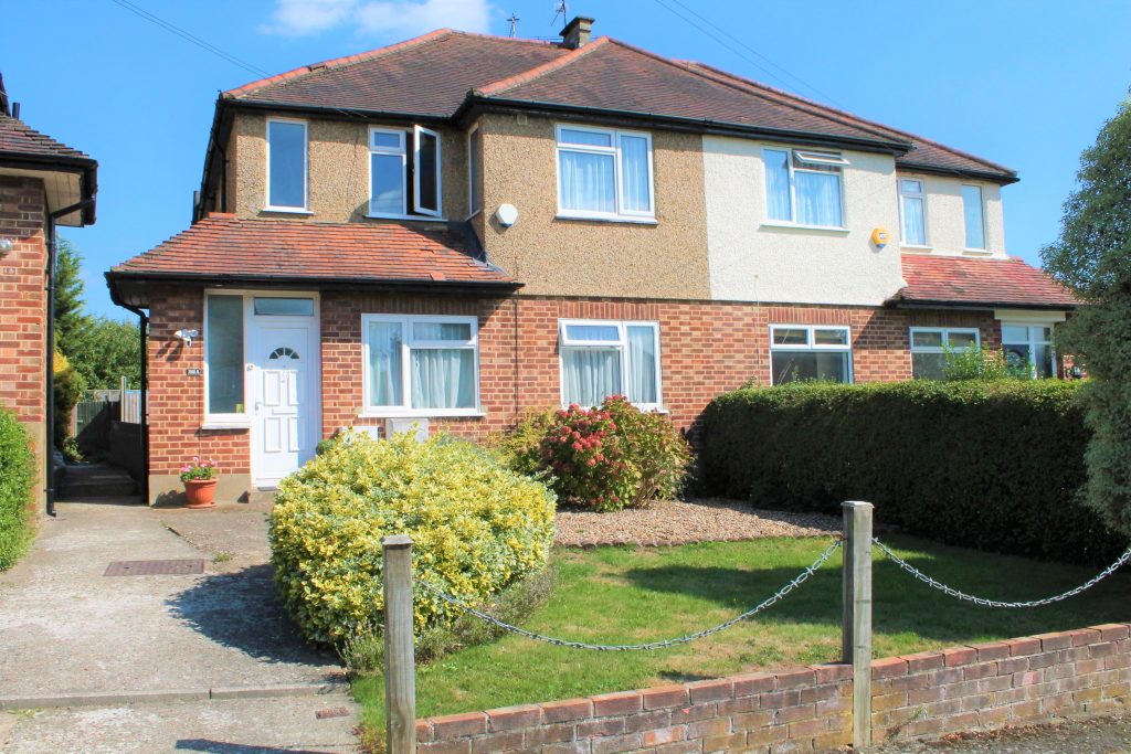 2 Bed To Rent Pinner, HA5 VeeZed Residential