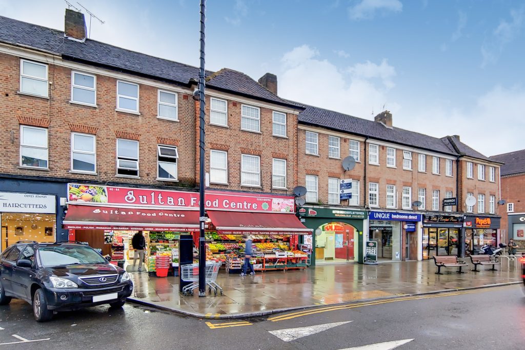 Studio Flat To Rent Northwood Hills HA6 VeeZed Residential