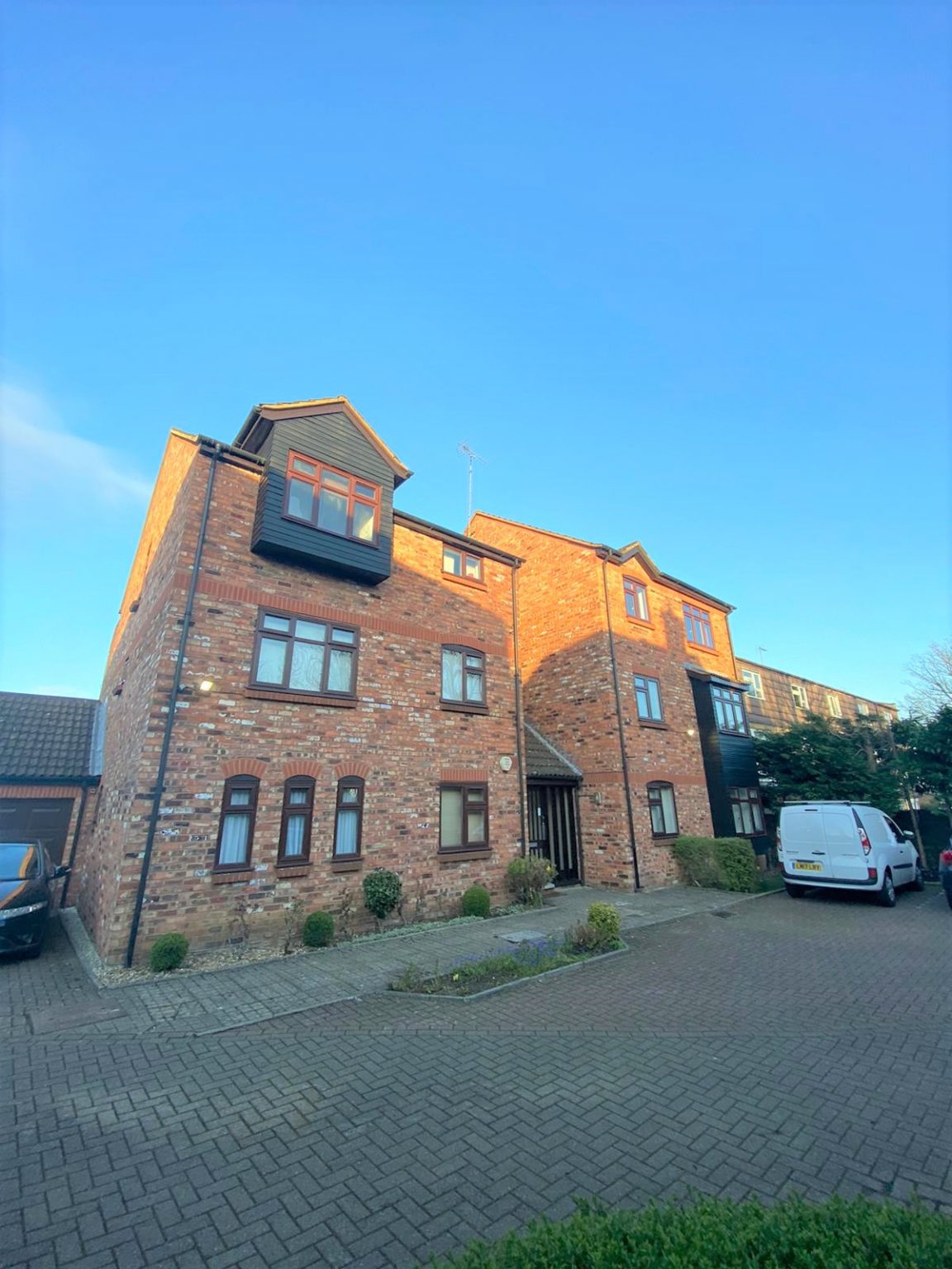 Two Bedroom Apartment Northwood HA6 VeeZed Residential